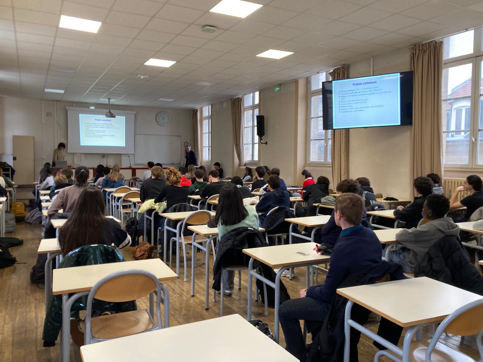 interior-designer-01