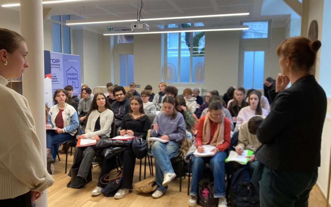 « Exposition carton rouge » à la Maison des Femmes de NANCY